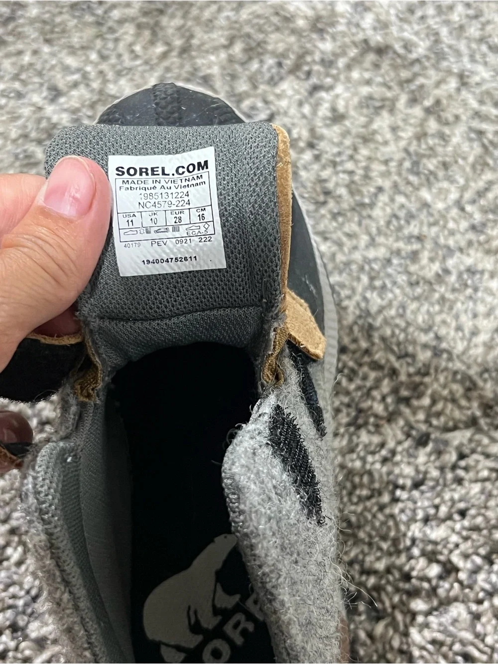 Sorel Kids Gray, Black & Tan Hook-and-Loop Winter Boots